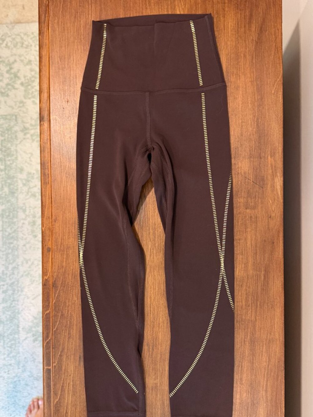 Lululemon Align High-Rise Crop 19" *Gold Size 0 Rare Edition Chocolate NWOT